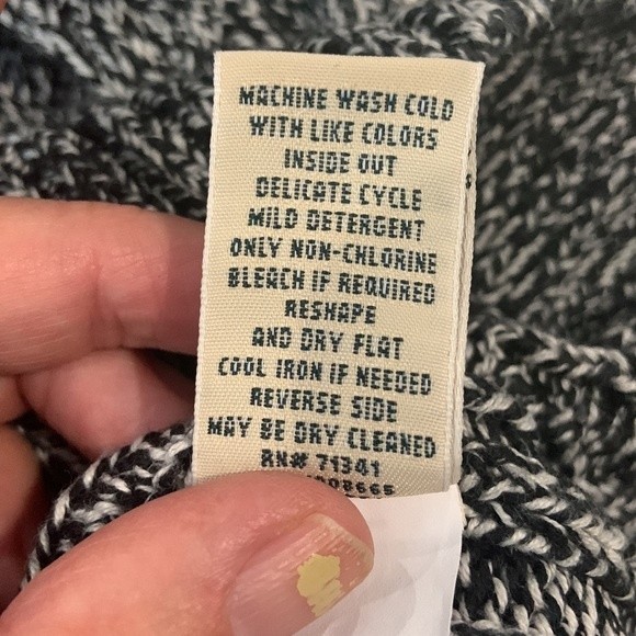 L.L Bean size women’s medium cable knit cotton sweater gray ragg sweater - Picture 7 of 7